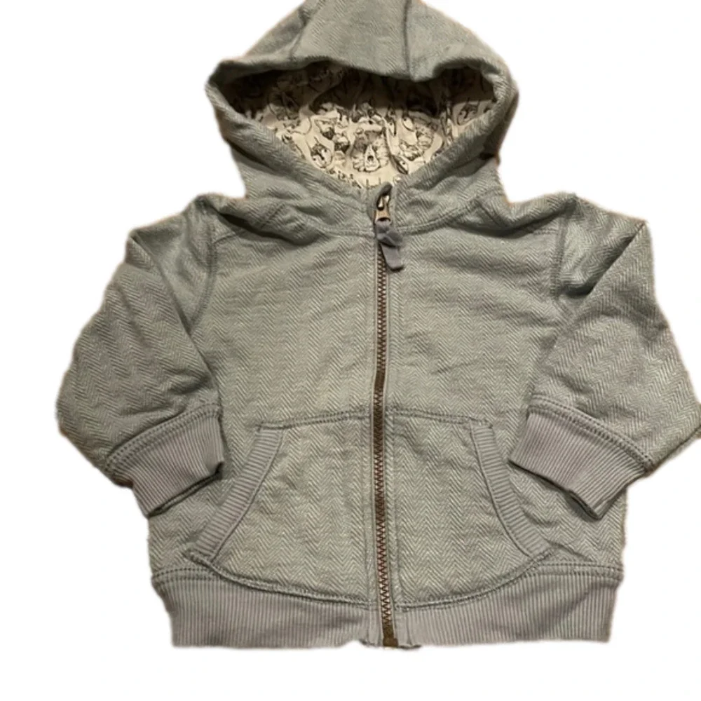 OSHKOSH B'GOSH 12 m zip up hoodie in good condition